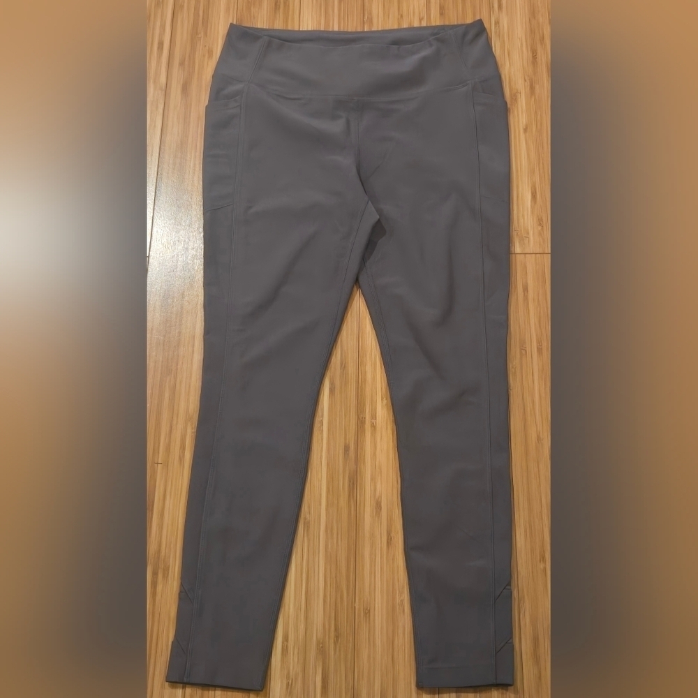 NWOT Mondetta Gray Leggings